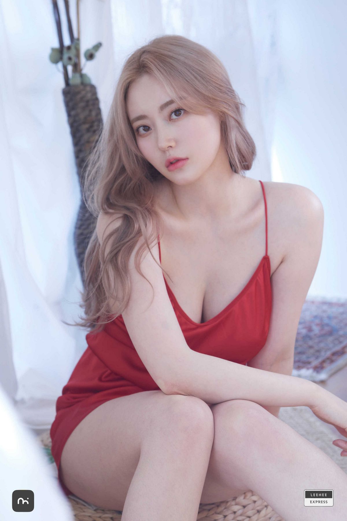 LE LEDG-246 Jeong Ah 정아 (51P)