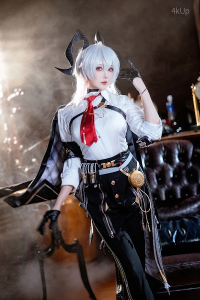 Coser@瓜希酱 鸣潮 赞妮