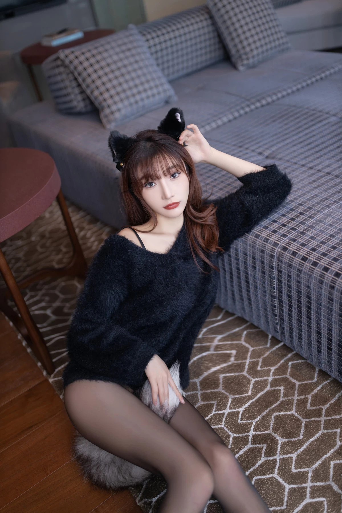 陸萱萱 – 內購無水印 NO.8159 魅惑黑絲 [90P]