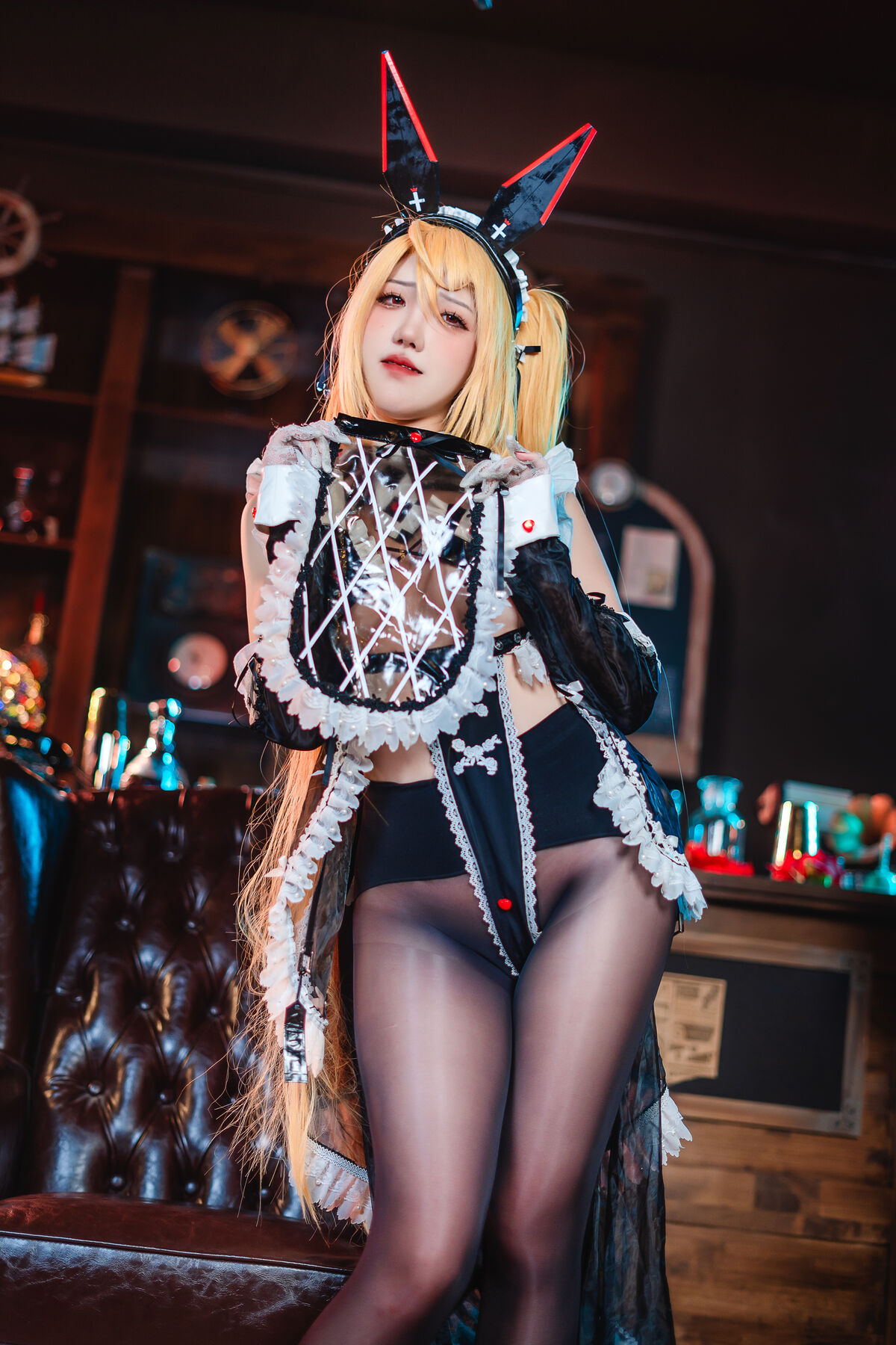 Coser@阿薰kaOri – 咎瓦尤斯 (72P – 4V)