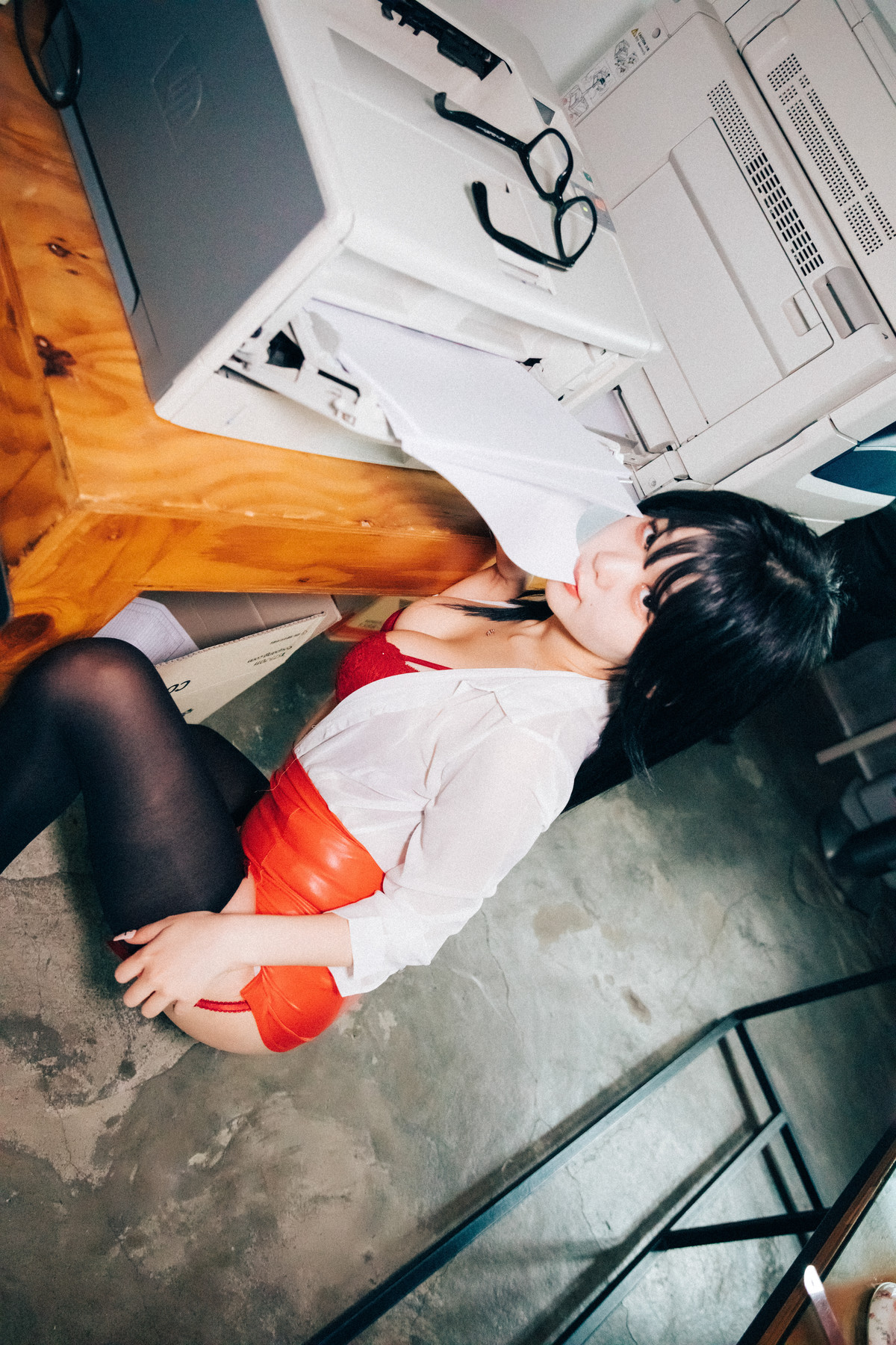 ZIA.Kwon 권지아, Loozy ‘Office Slave’ Set.05(53P)