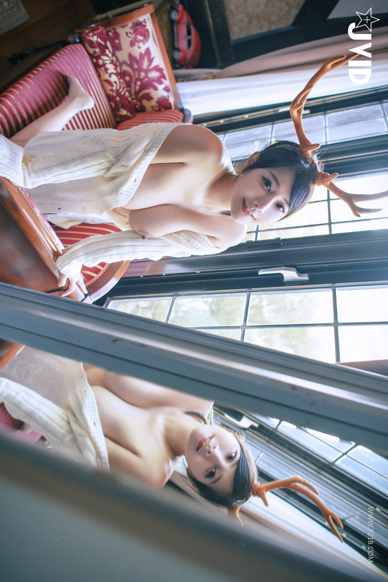 JVID Lele 樂樂 – 全輯上空無碼 巨乳校花 樂樂－鹿角loli的報恩！ Set.01(38P)