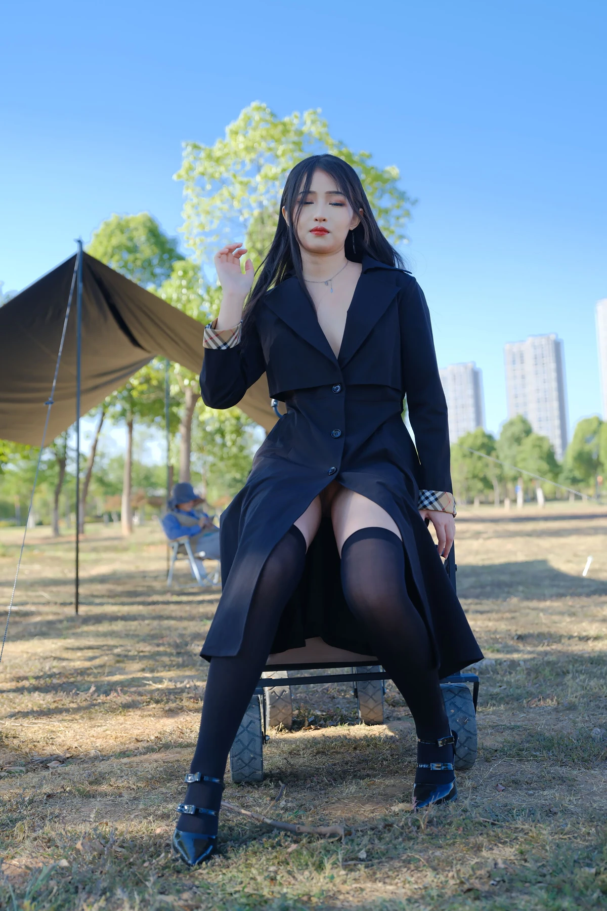 小泽 – 黑丝御姐 户外露出 Set.02