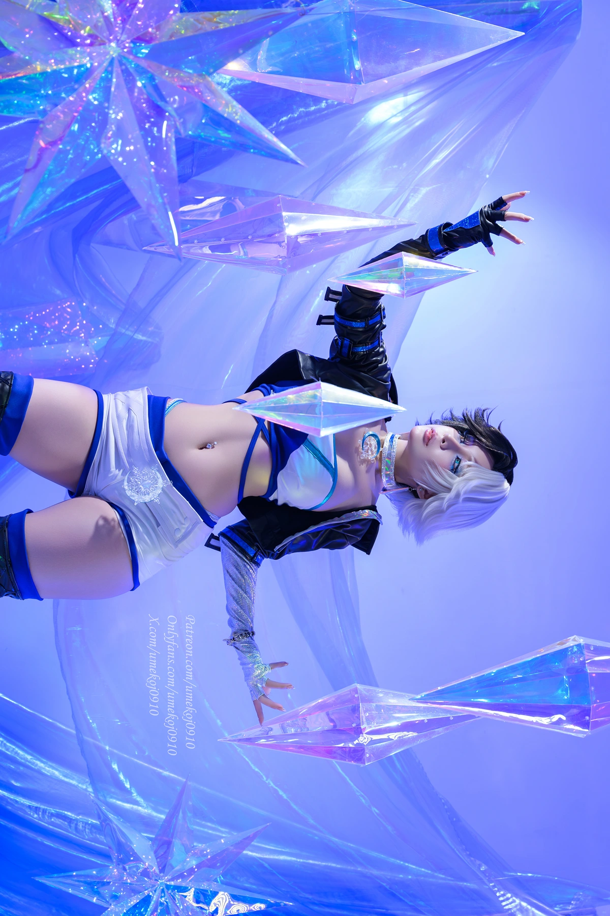 Cosplay Umeko.J – Luna Snow Set.01