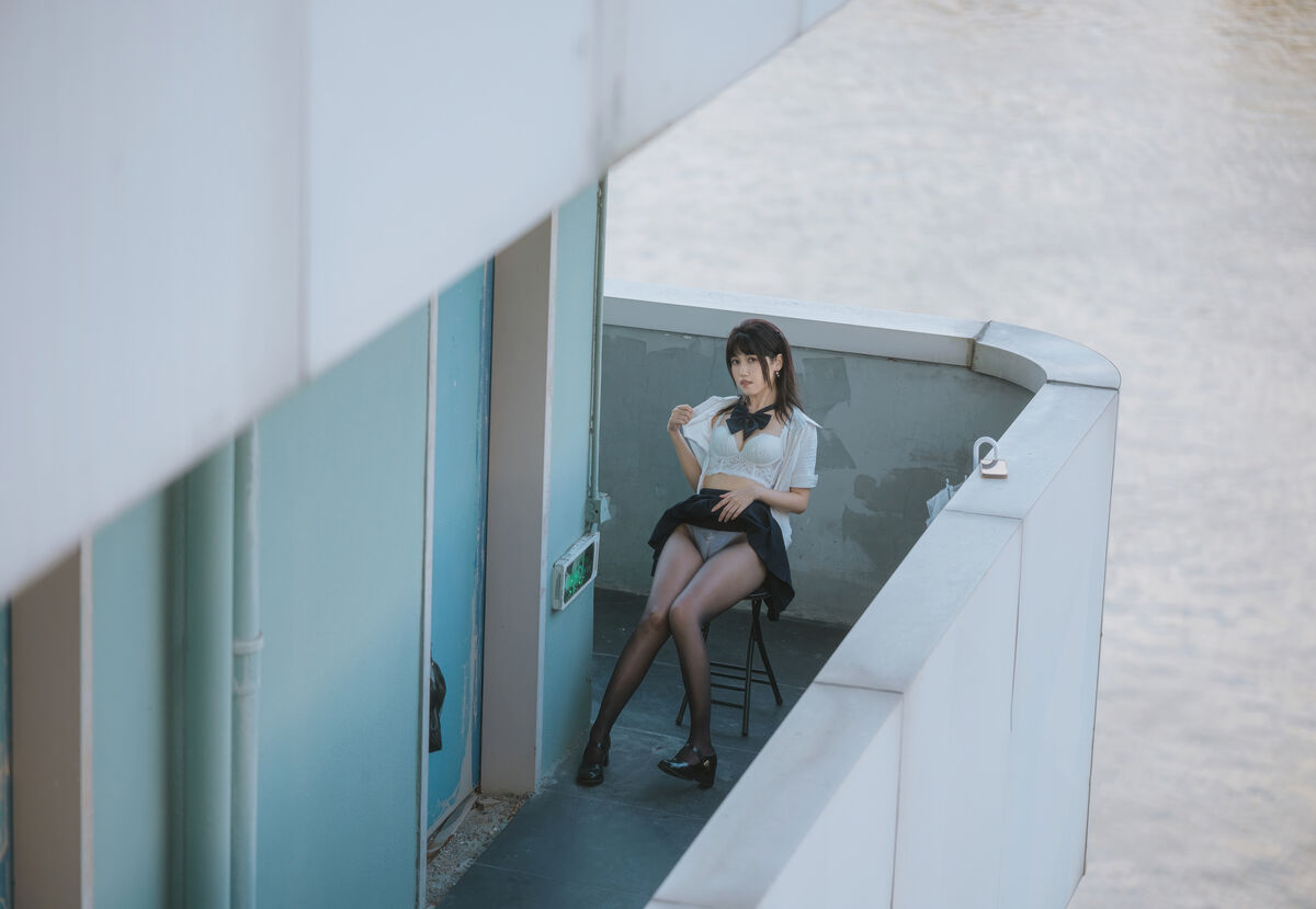 Coser@不呆猫 – JK学妹户外 (60P)