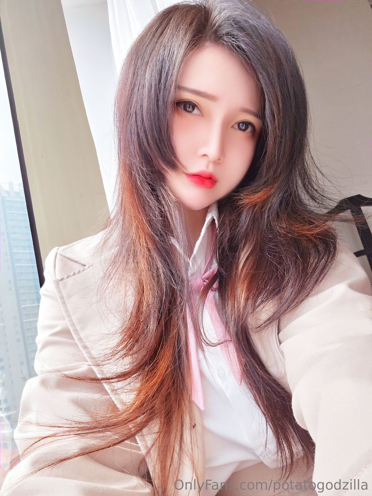 Coser@Potato Godzilla – Student (28P)