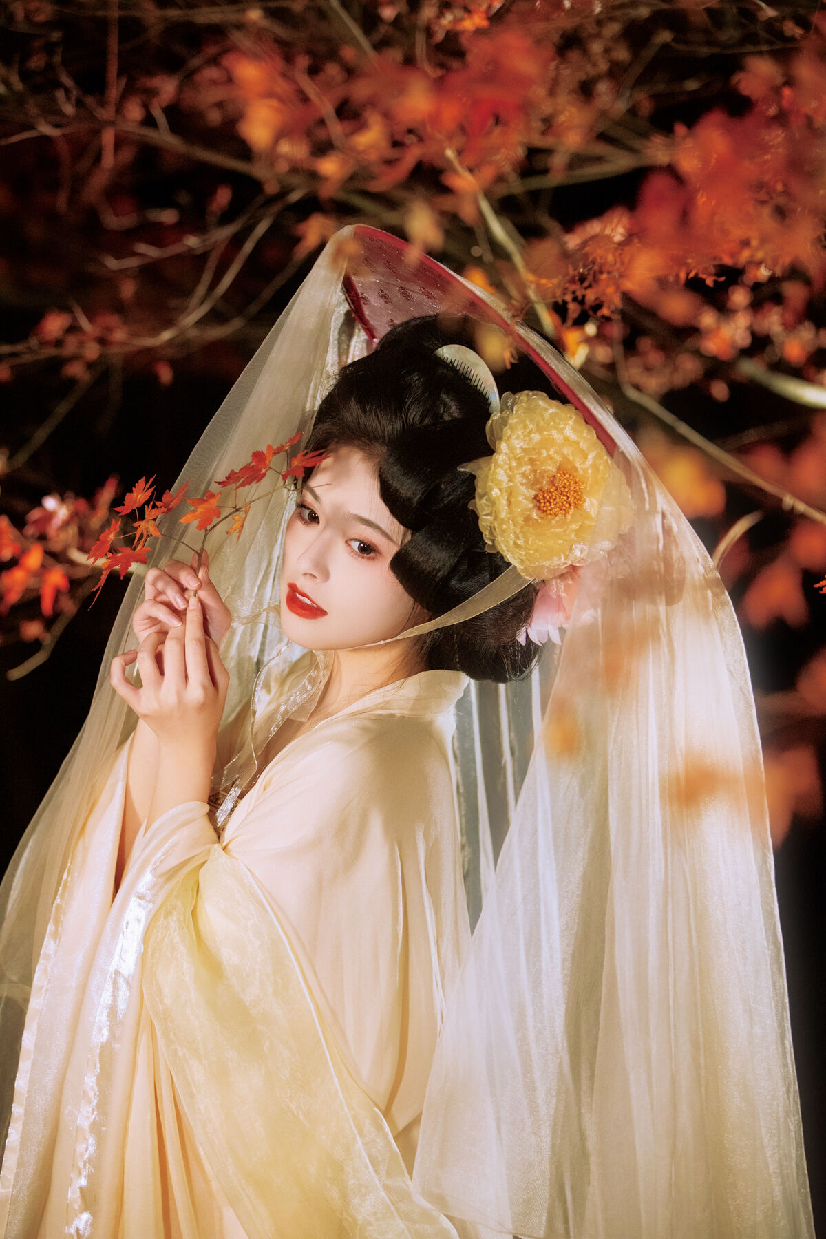 YiTuYu艺图语 Vol.8418 恬恬圈圈 (26P)