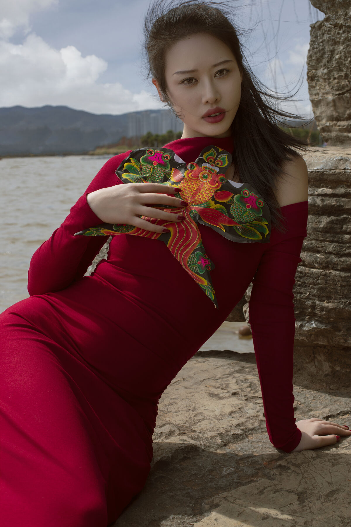 YiTuYu艺图语 Vol.8395 佚名 (28P)