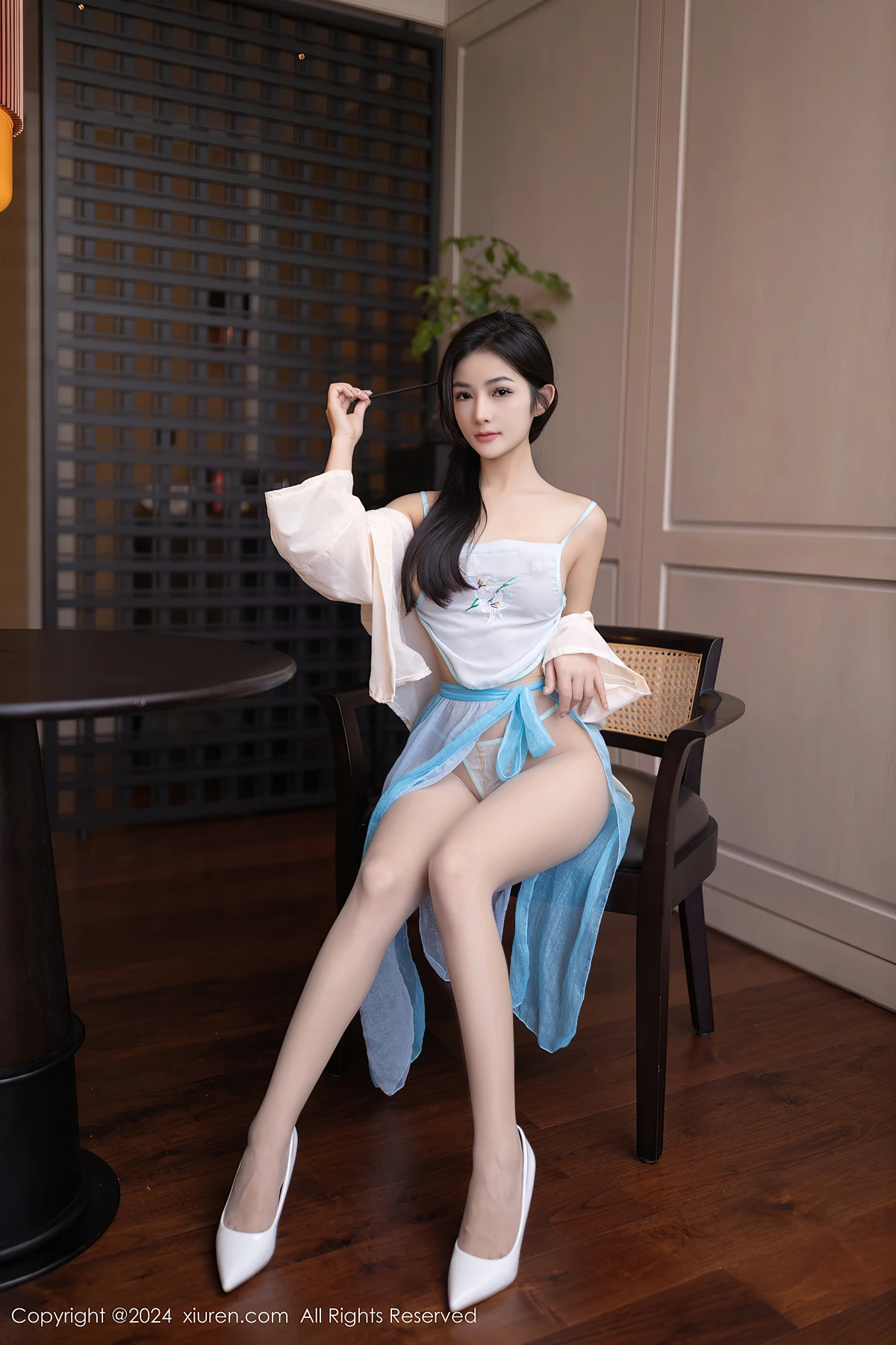 XiuRen秀人网 No.8691 谭小灵TanXiaoling