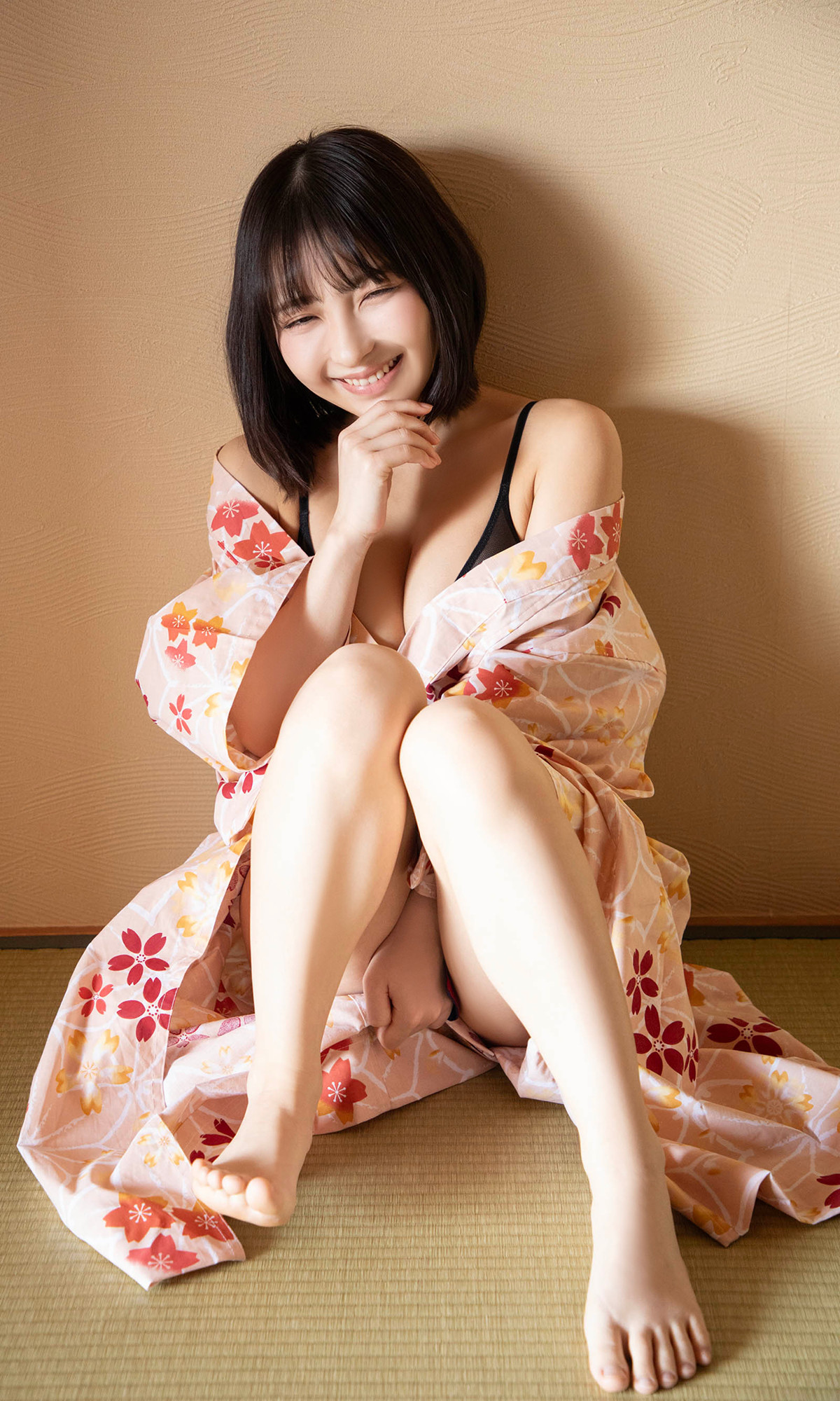 Toumi 十味, 週プレ Photo Book 「キミと春らんまん」 Set.03