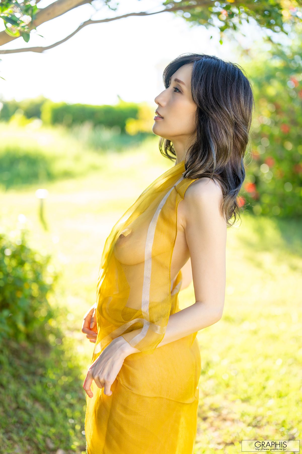 JP JULIA – Graphis Gals No.555 Majesty Part01 (72P)