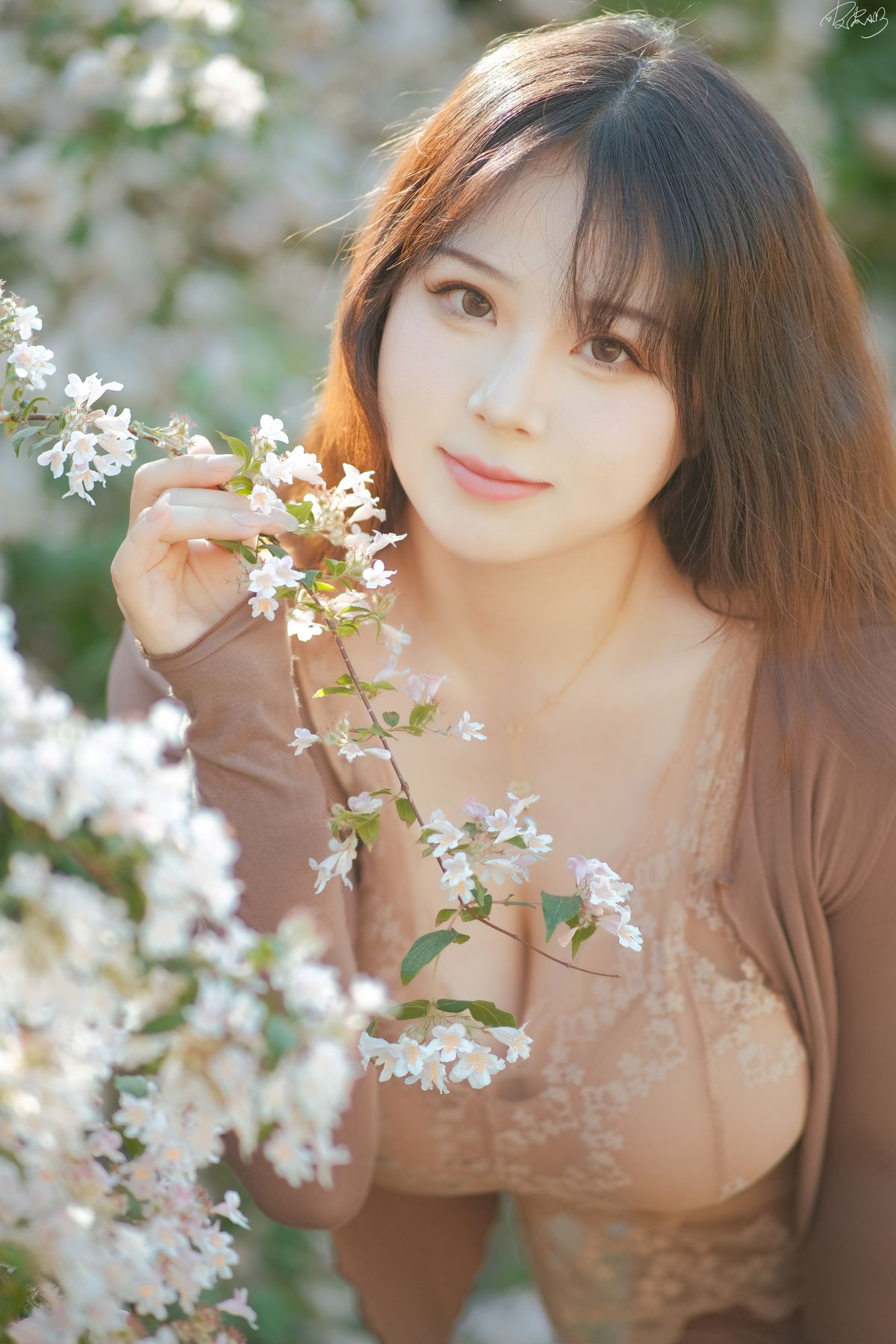 Coser@皮皮奶可可爱了啦 – 猥实人妻 (55P)