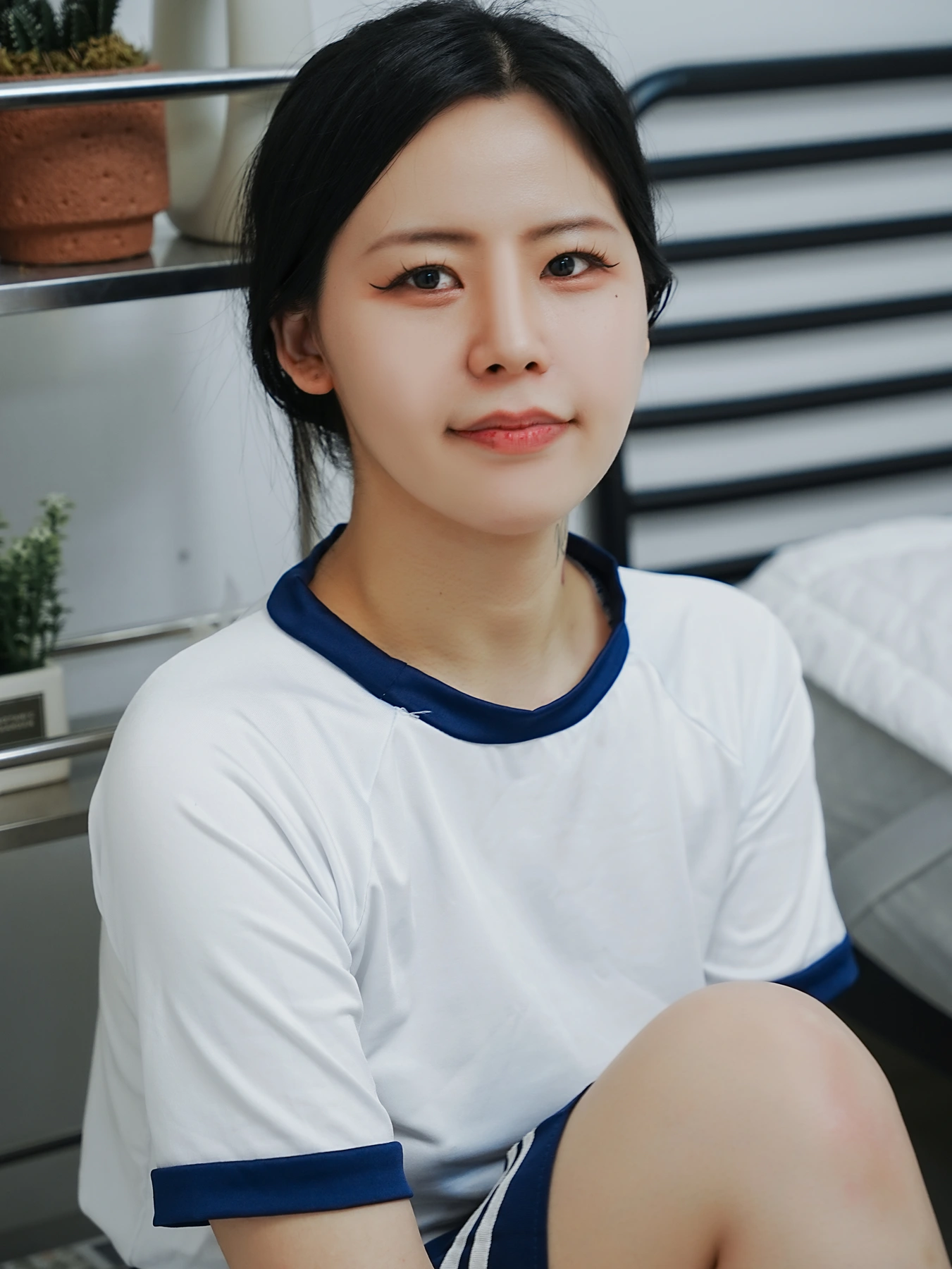Choi Ri 최리, Photobook Vol.01 「Bloomers」 Set.01