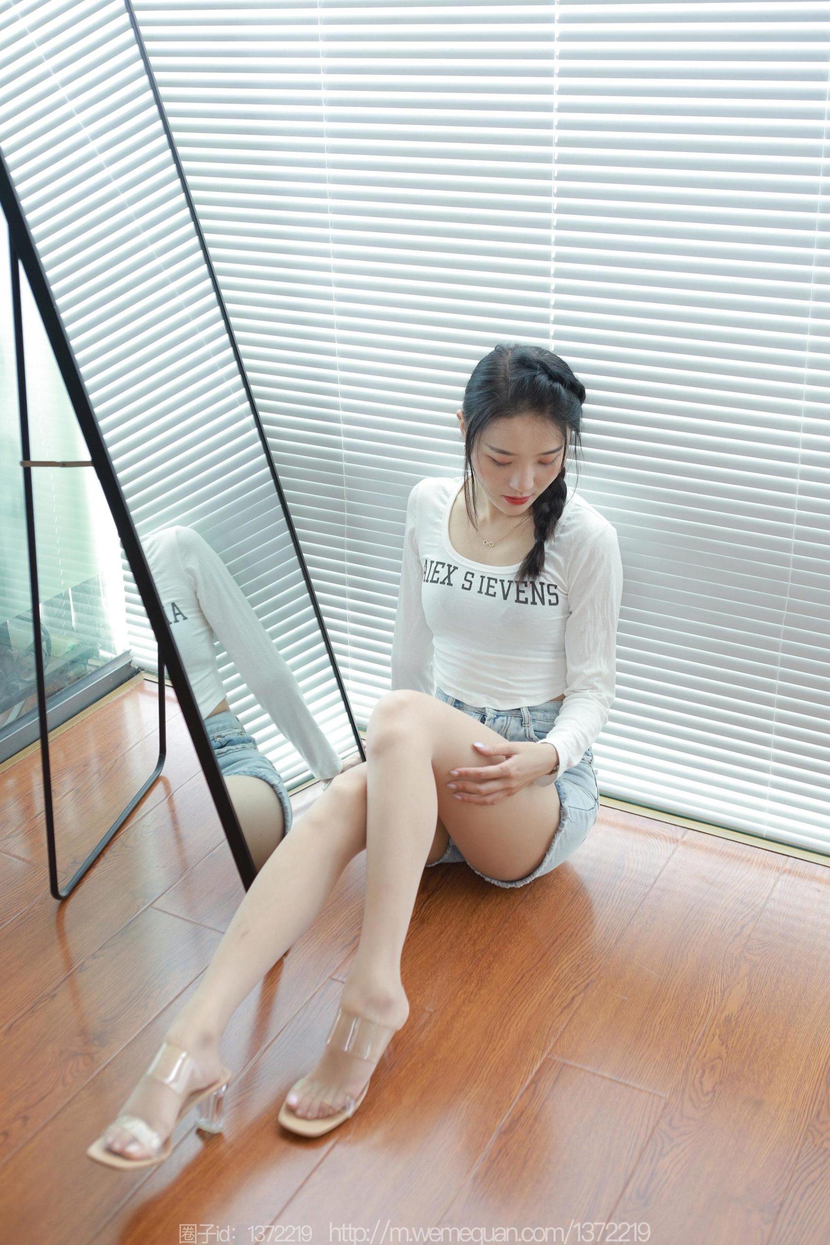 IESS异思趣向 - 模特：婉萍 《邻家小妹》