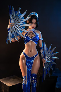 Coser@UmekoJ – Cosplay Kitana Mortal Kombat