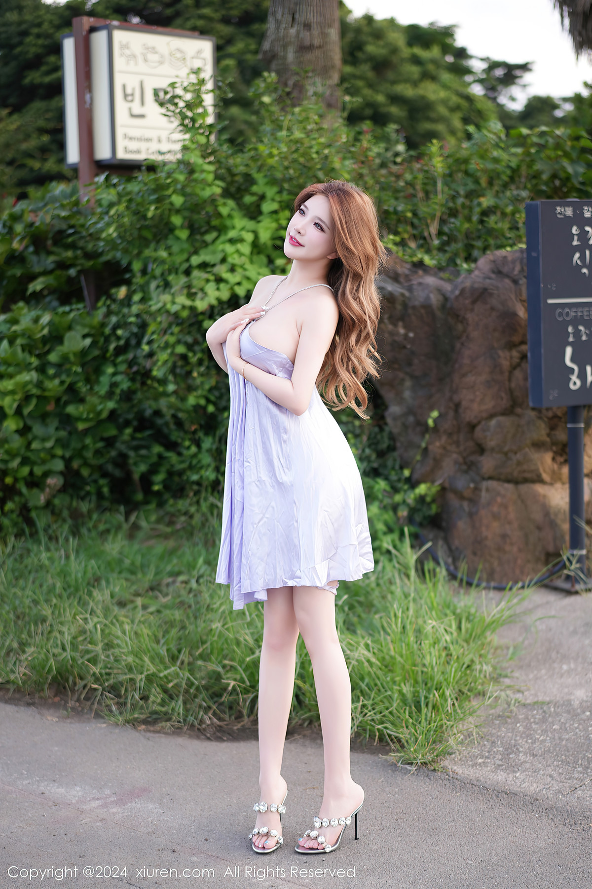 XiuRen秀人网 No.8009 小海臀Rena(50P)