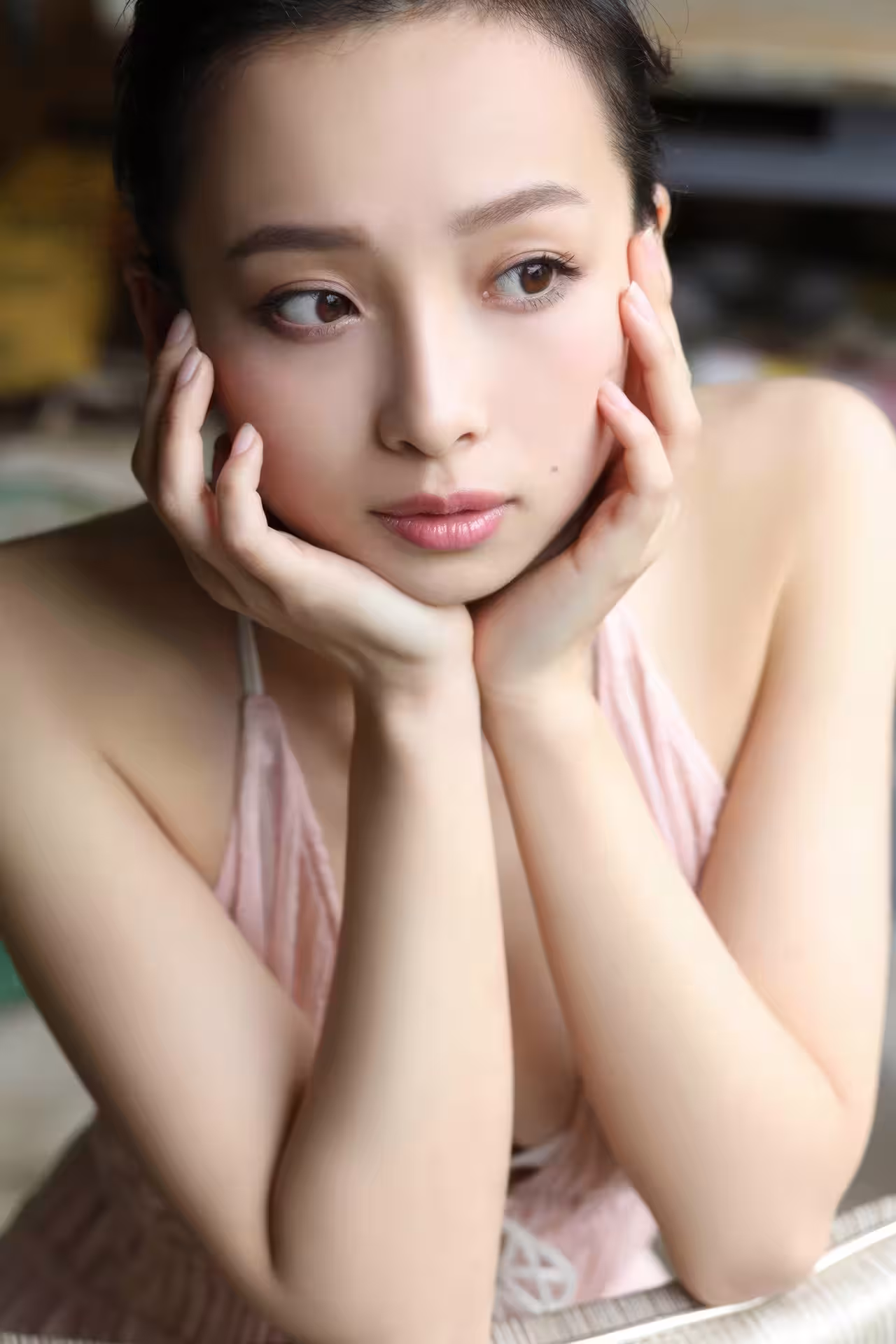 [華村あすか] 從這個角度看身材太犯規 想像空間全開 (36 Photos)
