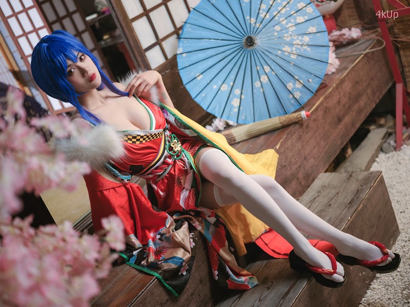 Coser@一米八的大梨子 圣姨和服
