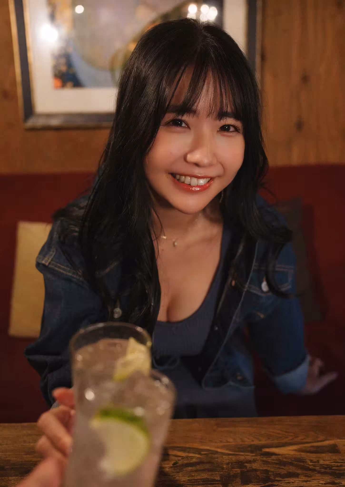 天羽希純 もっと！教えて あまう先輩！！ スピサン グラビアフォトブック (50 Photos)