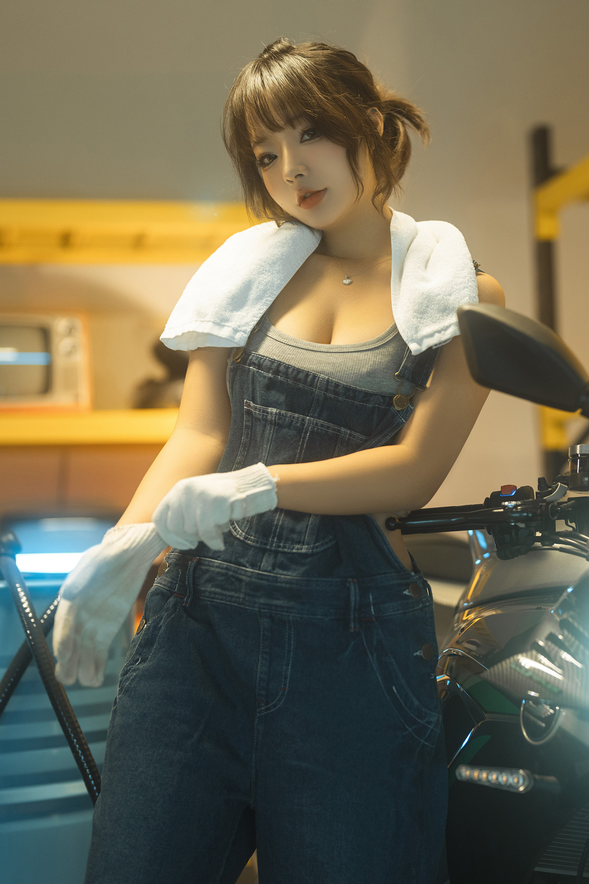 Cosplay Yuuhui玉汇 机车维修站 Set.01(70P)