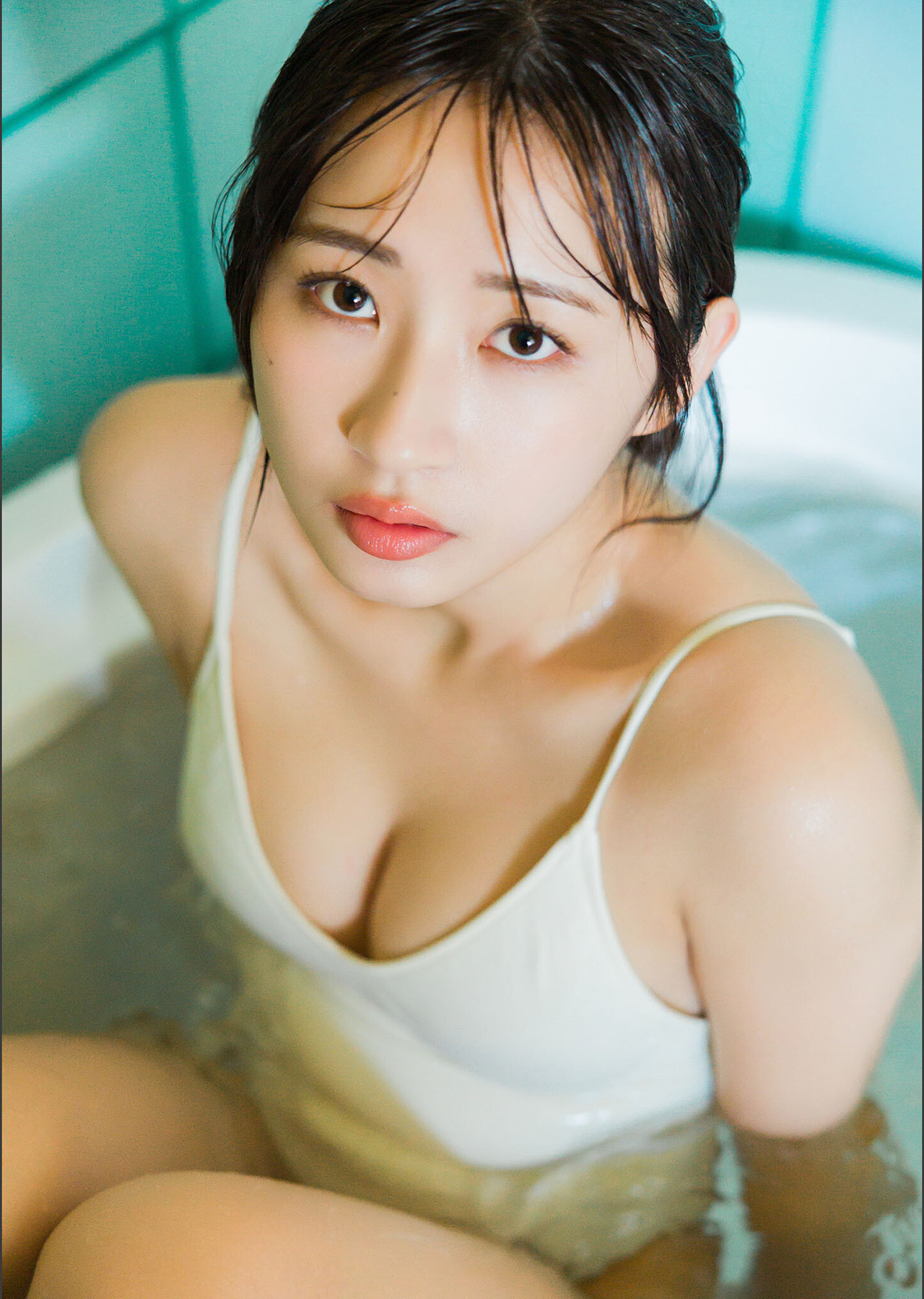 Hinata Matsumoto 松本日向, 写真集 『麗しのシャルマン』 Set.02