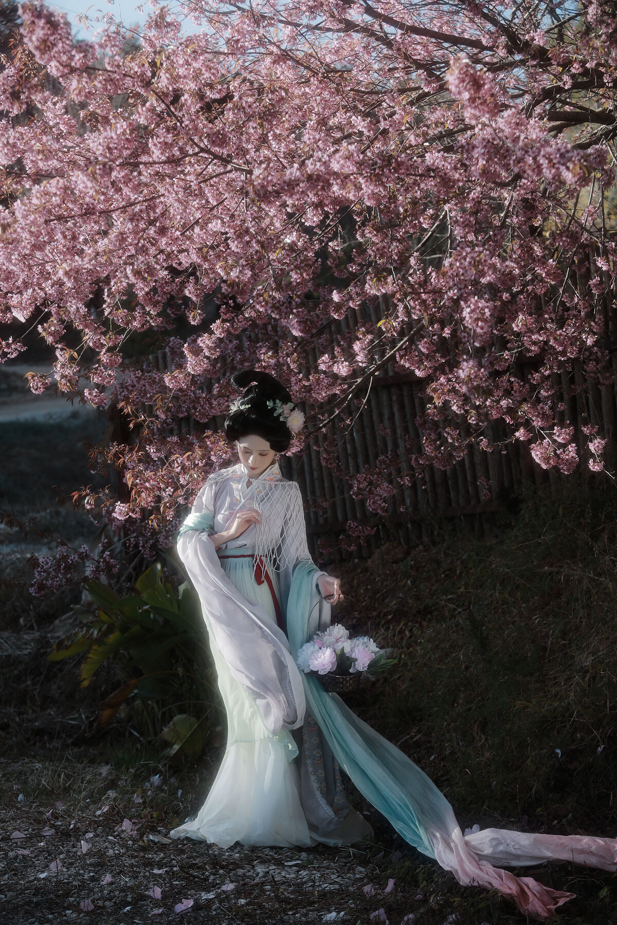 YiTuYu艺图语 Vol.8423 瑜瑾 (23P)