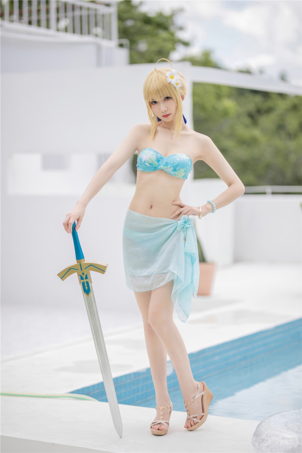 Cosplay 封疆疆v 阿尔托莉雅·潘德拉贡 泳装(40P)