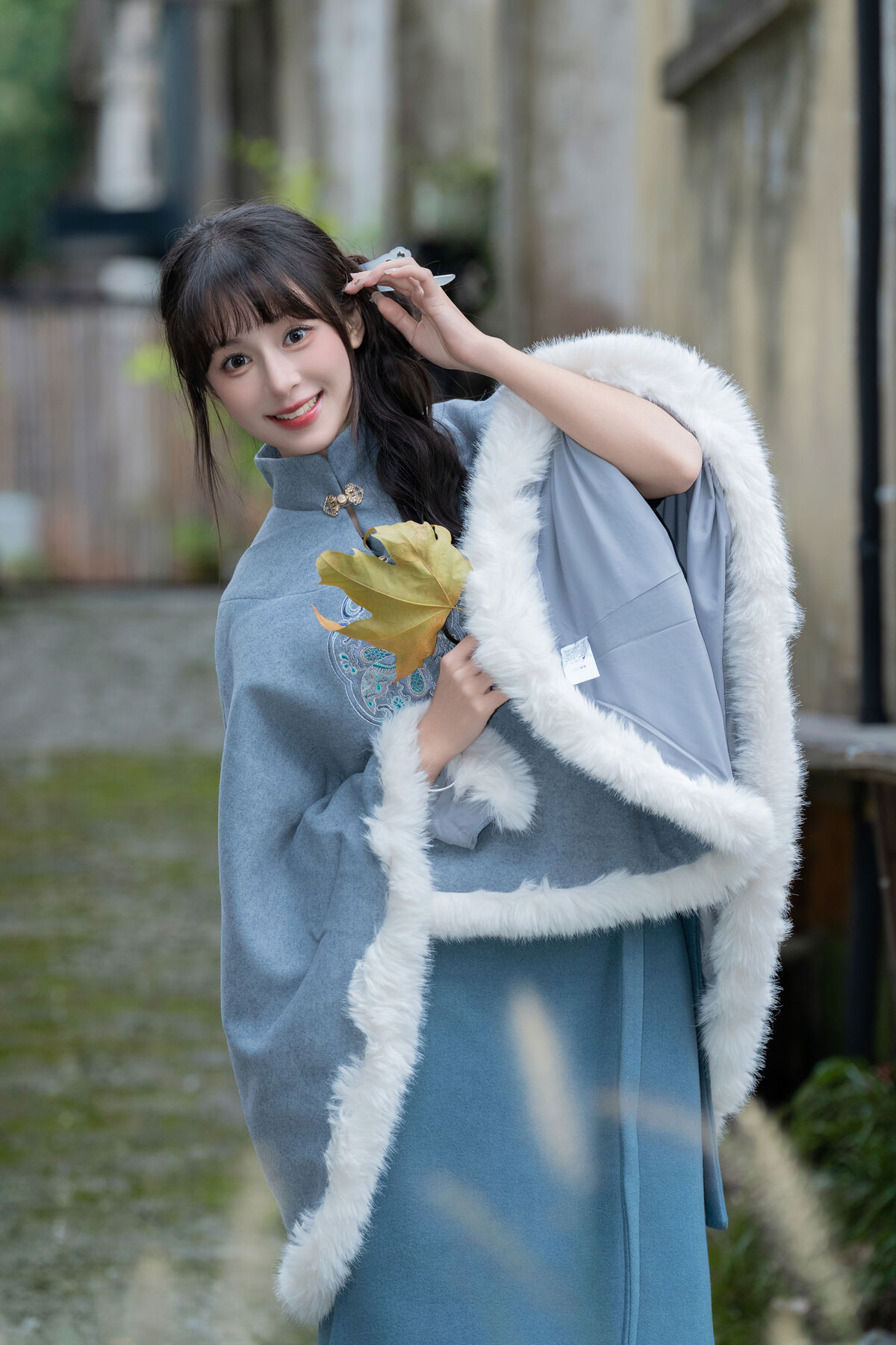 YiTuYu艺图语 Vol.8412 夏芋小年 (26P)