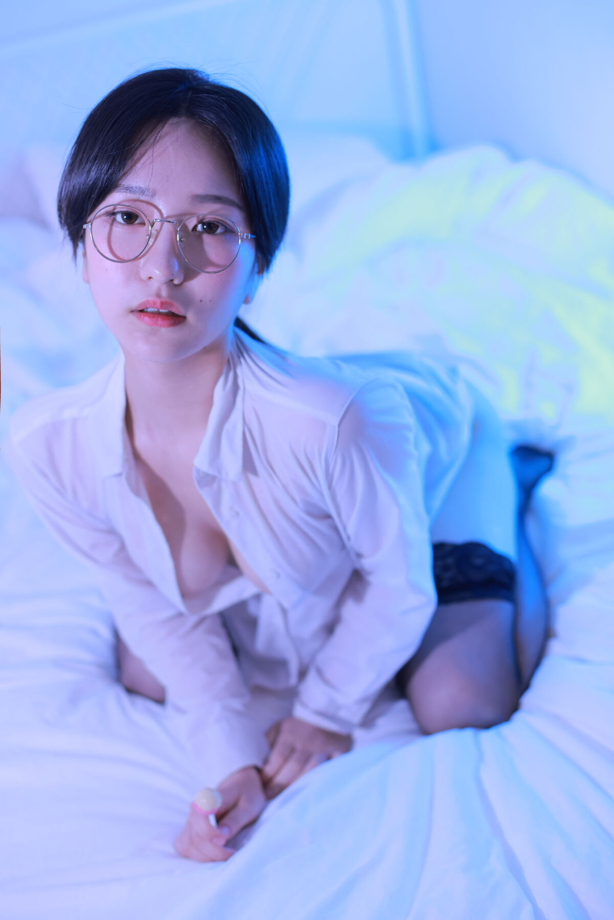 Sehee 세희 – Glasses Shirt Part1