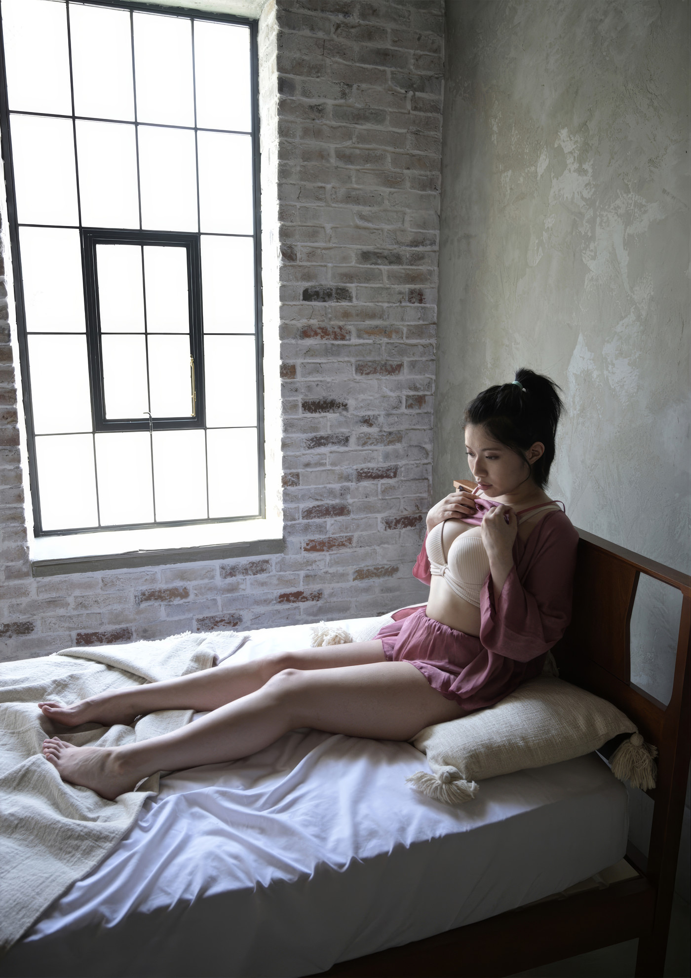 Nozomi Ishihara 石原希望, 週刊現代デジタル写真集 「桜色の君が好き」 Set.02