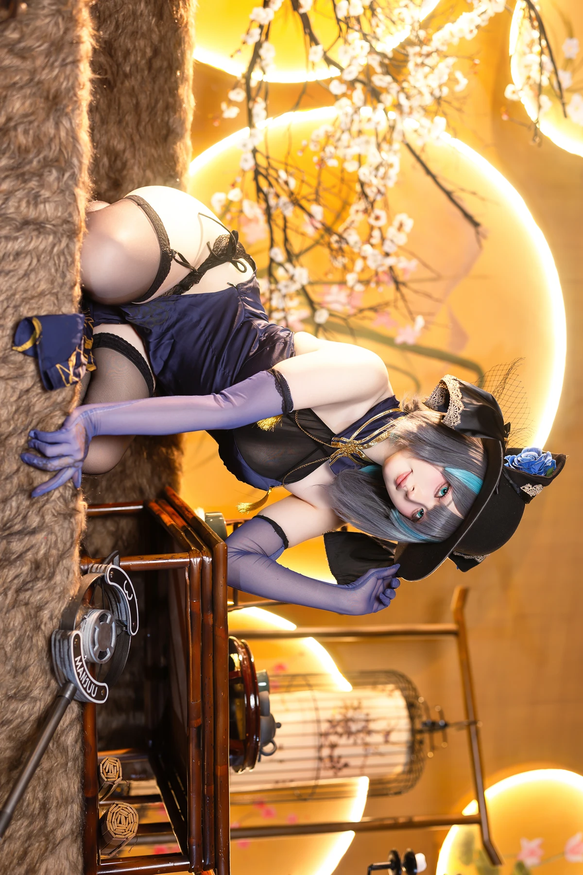 Cosplay 屿鱼 – 金装猫猫头