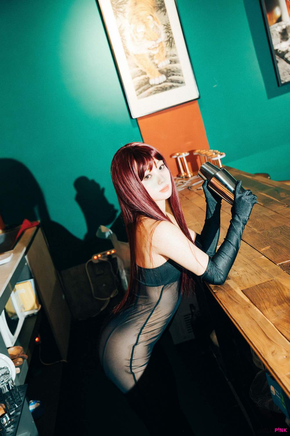 Haivia Black Snow – Secret Bar