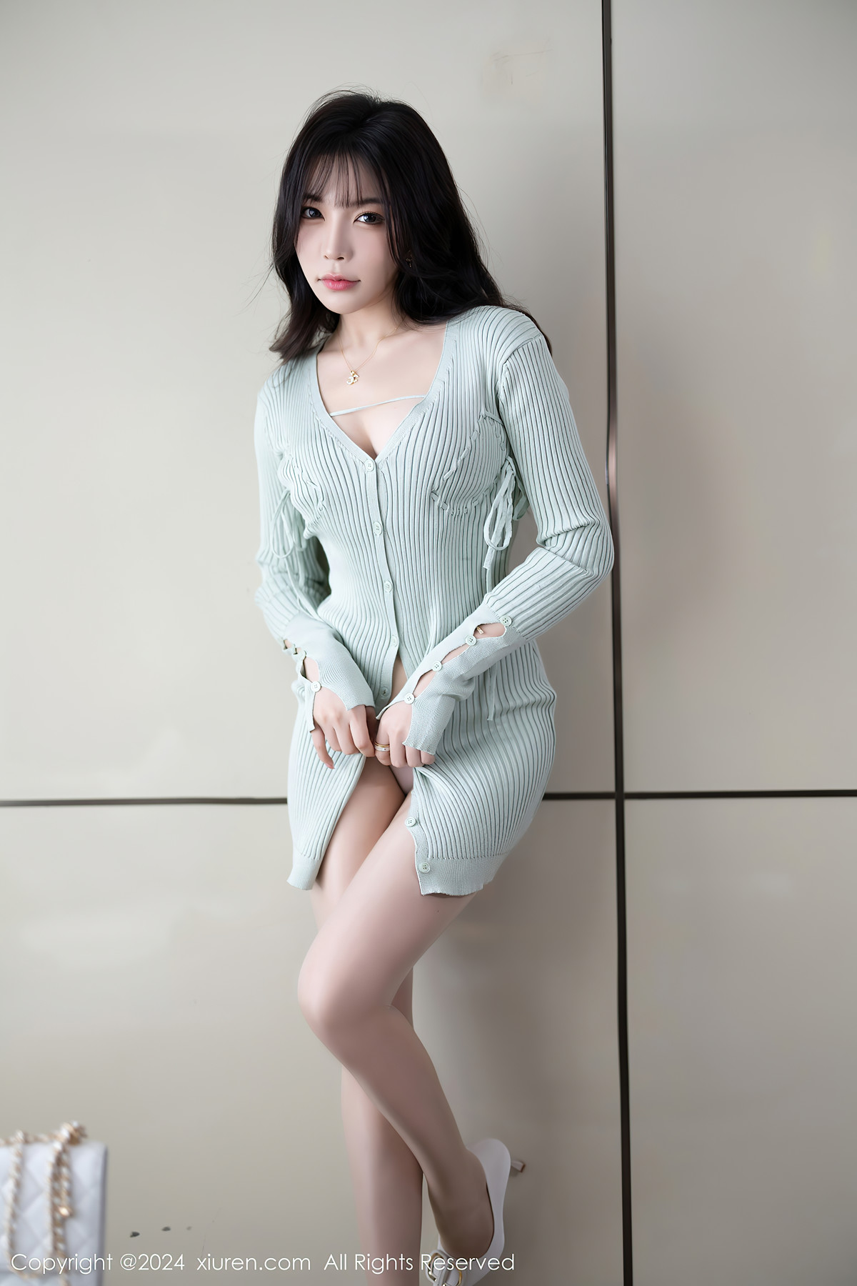 XiuRen秀人网 No.8028 徐莉芝Booty(70P)