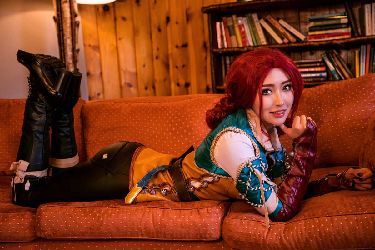 Coser@MisswarmJ – Triss Merigold (47P – 1V)