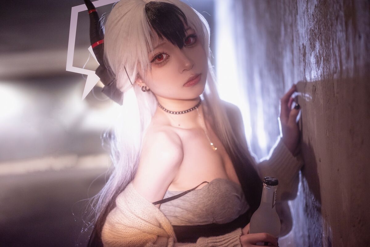 Coser@矢量鱼 – 礼服佳代子 (33P)