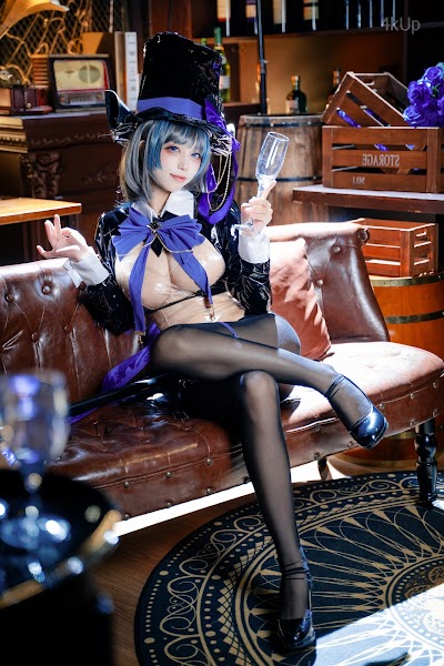 Coser@三無人型 碧蓝航线 柴郡绚烂夜梦
