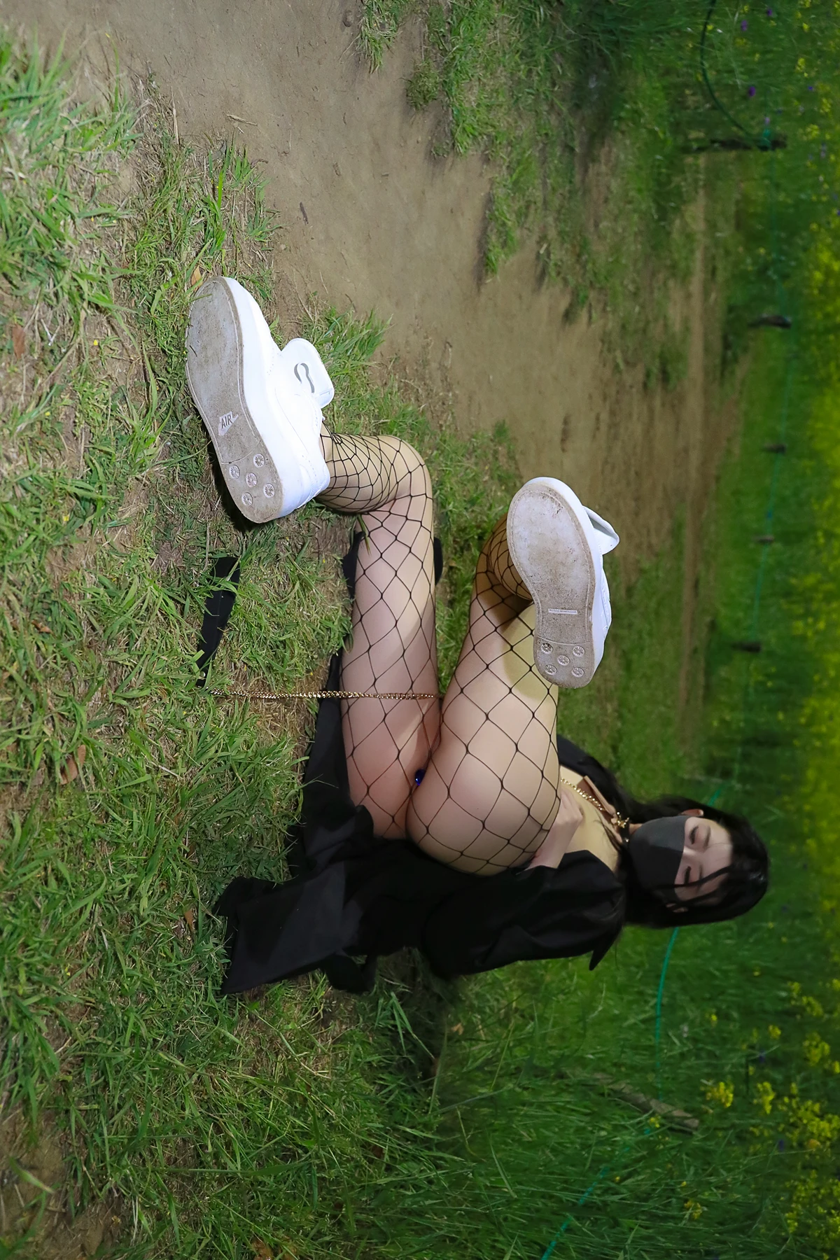 李佳LiJia – 户外花田 Outdoor flower fields