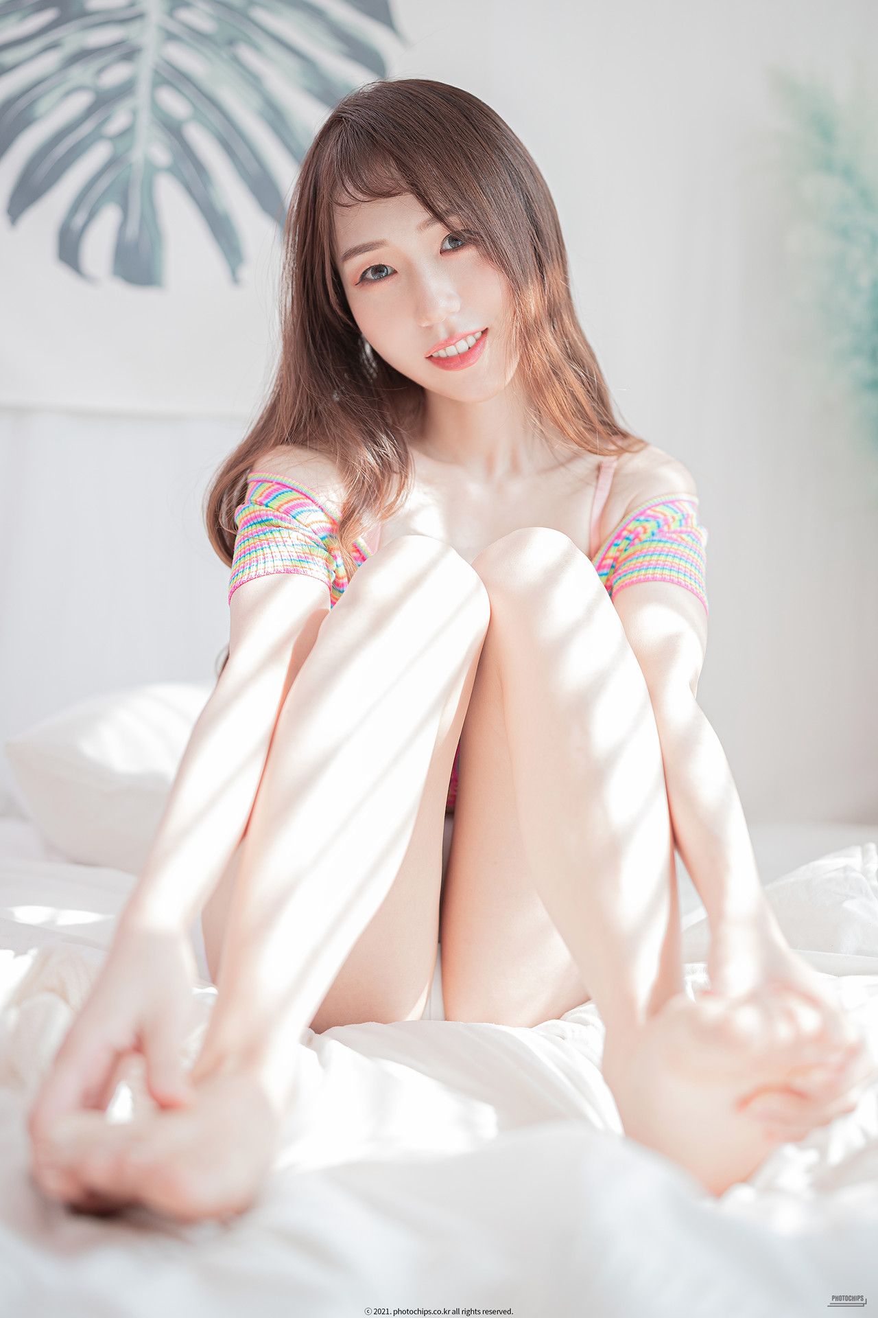 Usagi 우사기, Photochips Vol.45 No.11 ‘White Panty’ Set.01(43P)