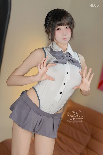 Coser@黏黏团子兔 顶级接待