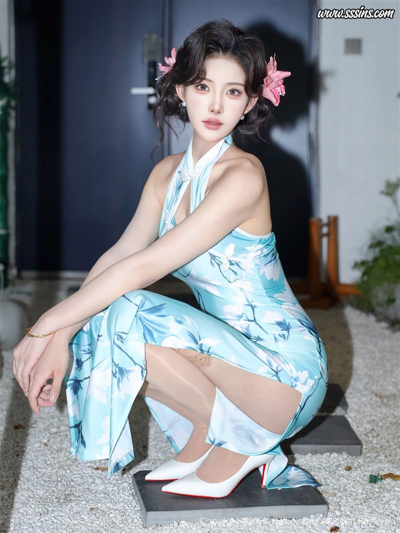 [Xiuren秀人网]2025.07.28 NO.10594 梨霜儿[82+1P／970MB]
