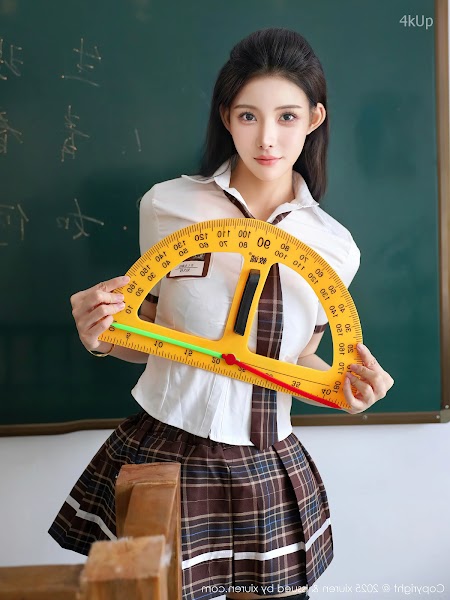 XIUREN No.10512 梨霜儿