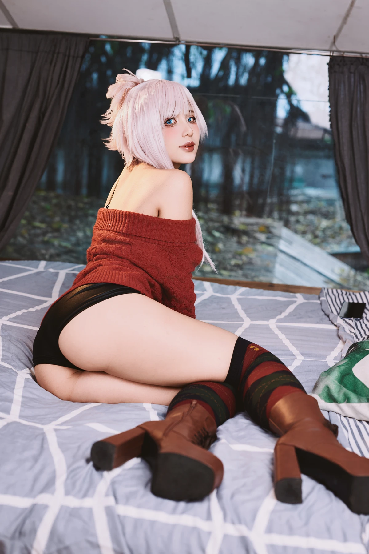 Cosplay PuyPuy – 家庭主妇武藏