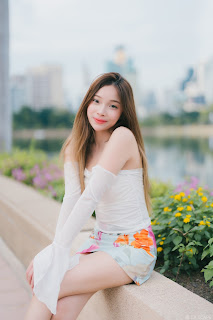 SiS Magazine P2