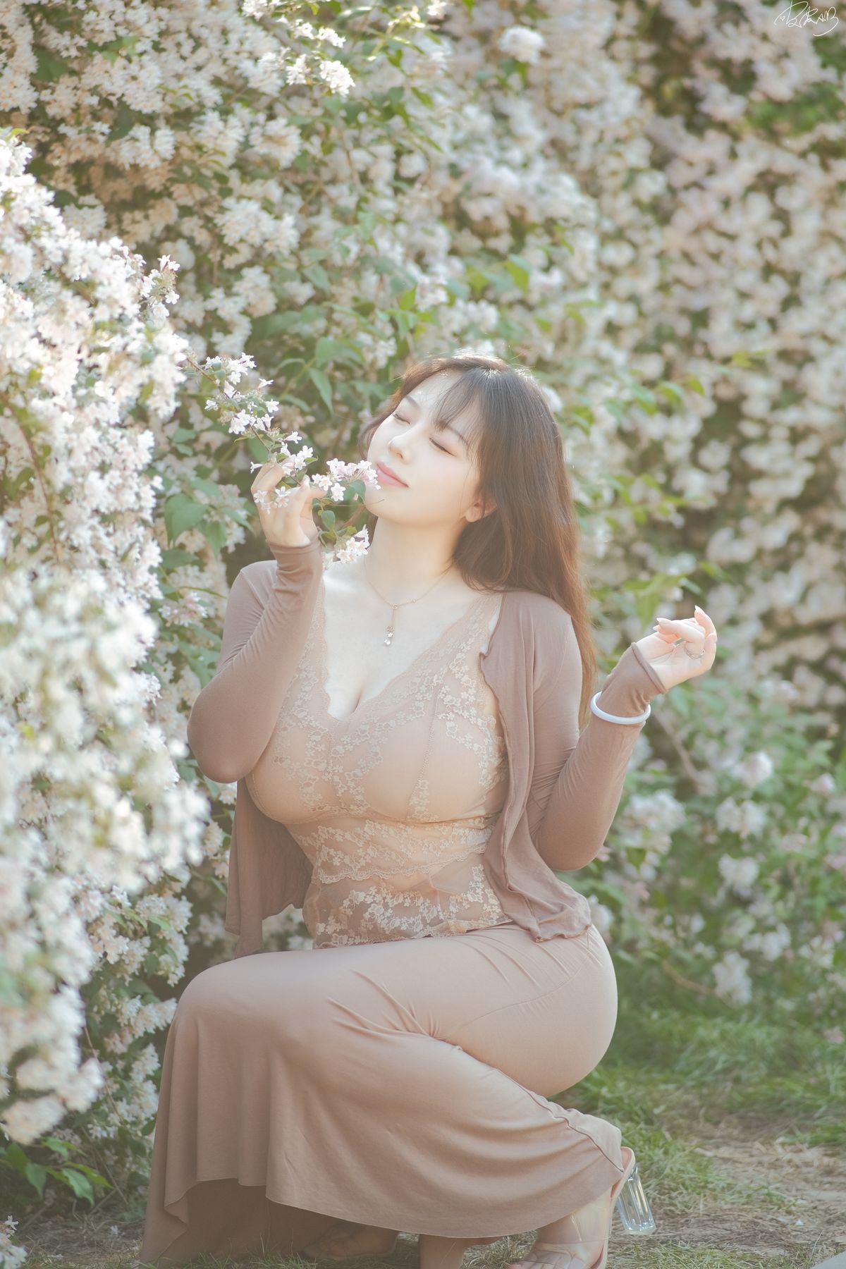 Coser@皮皮奶可可爱了啦 – 猥实人妻 (55P)