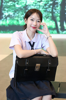 SiS Magazine P5