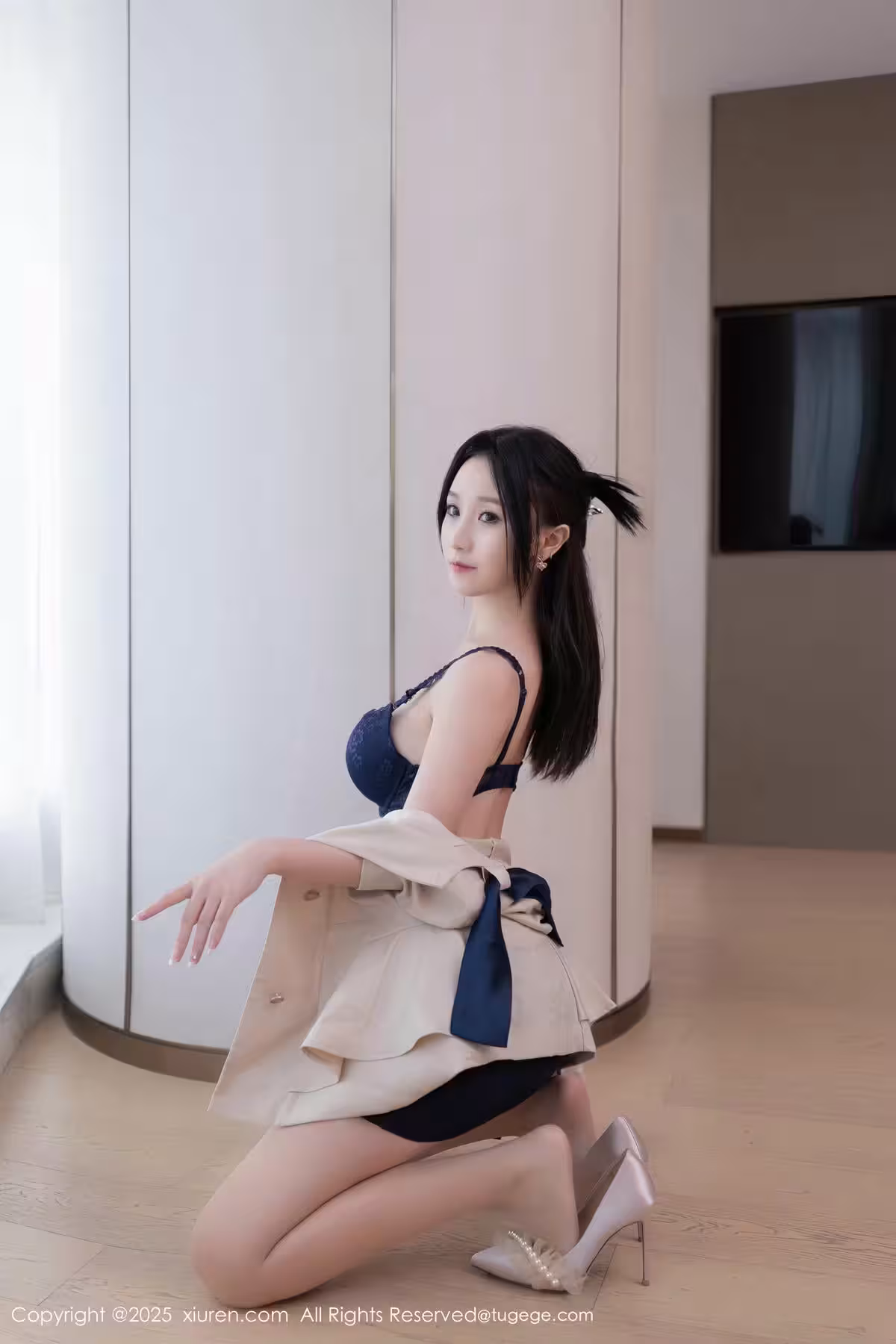 (XIUREN秀人網)2025.08.27 Vol.10697 杏子Yada 完整版無水印寫真(84P)