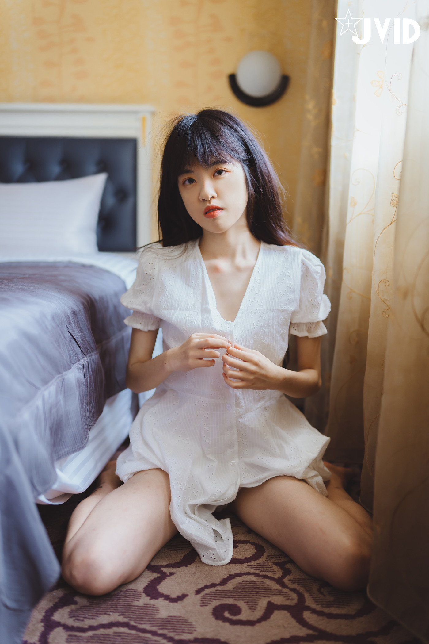 JVID 全裸無碼 18歲女高中生 缺錢全奉獻!!陪大家過好年~!! Set.01(61P)