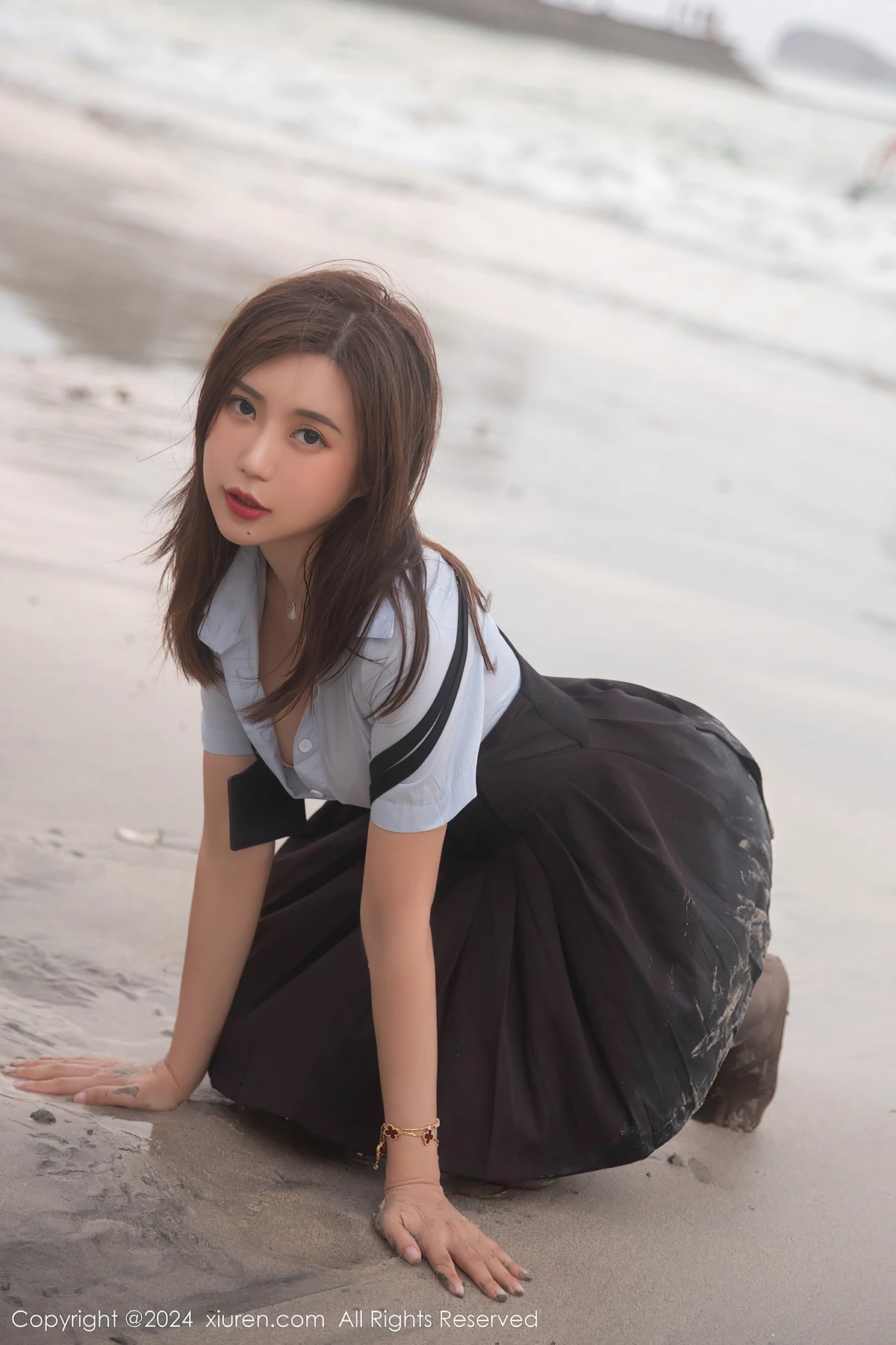 XiuRen秀人网 No.8752 绮里嘉ula