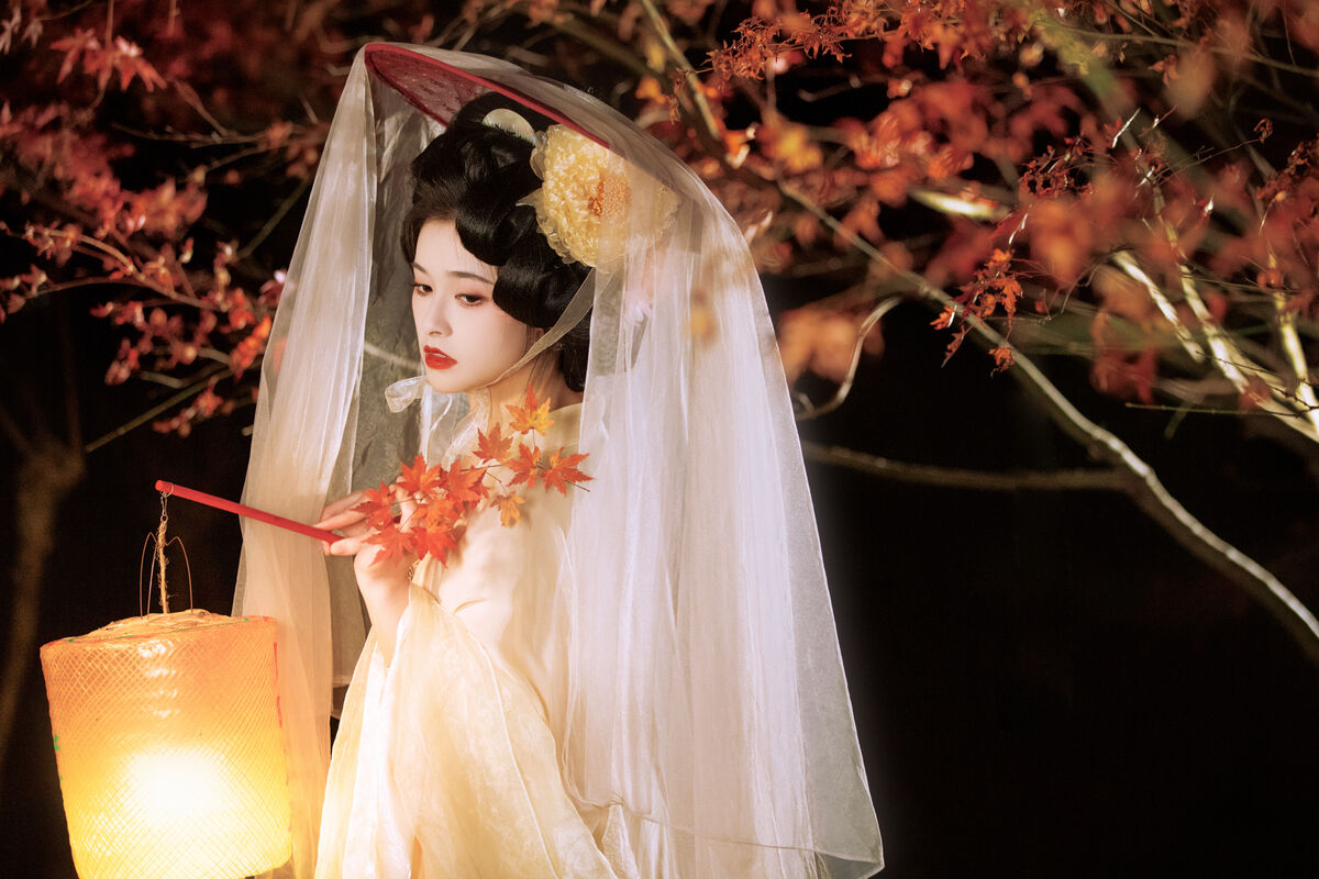 YiTuYu艺图语 Vol.8418 恬恬圈圈 (26P)