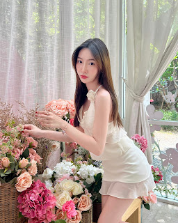 SiS Magazine P2